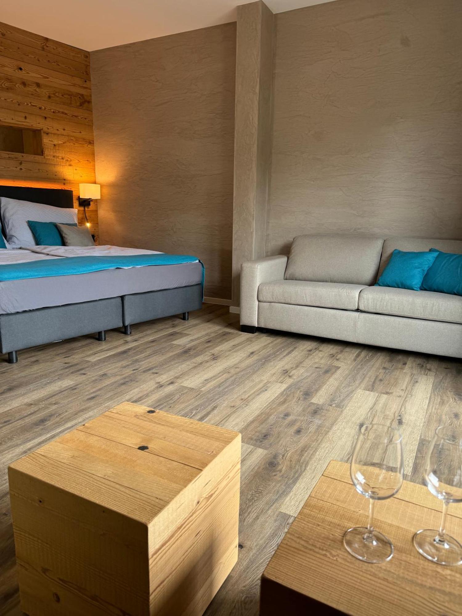 Veenland Hotel Haren Zewnętrze zdjęcie